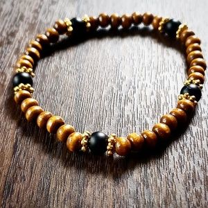 Wooden bead bracelet